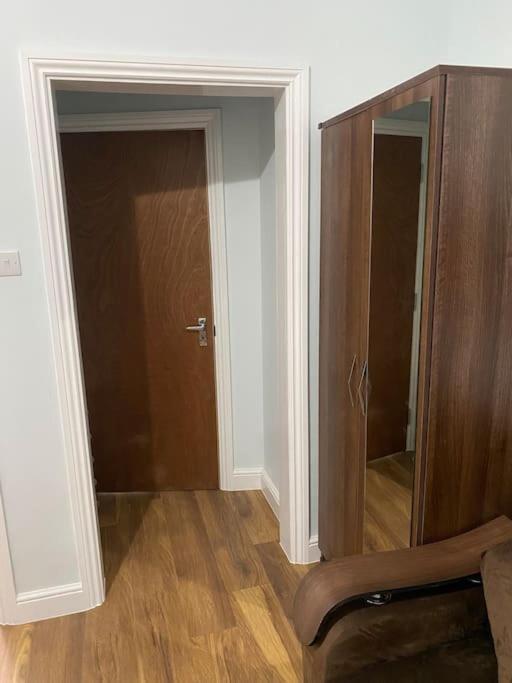 007- S1Premium Location Studio Apartment Central Londra Dış mekan fotoğraf
